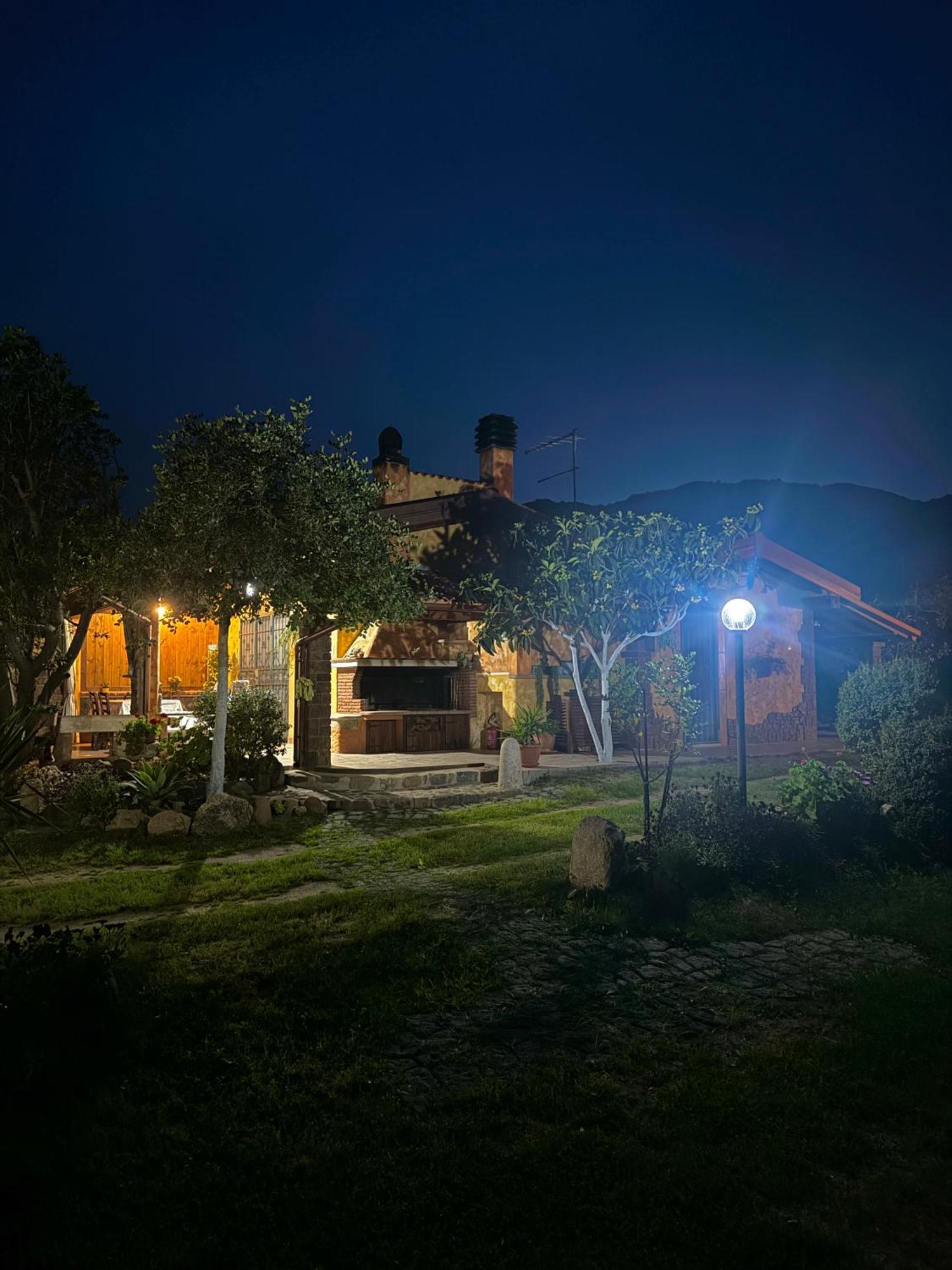 L'uliveto House Holiday home *