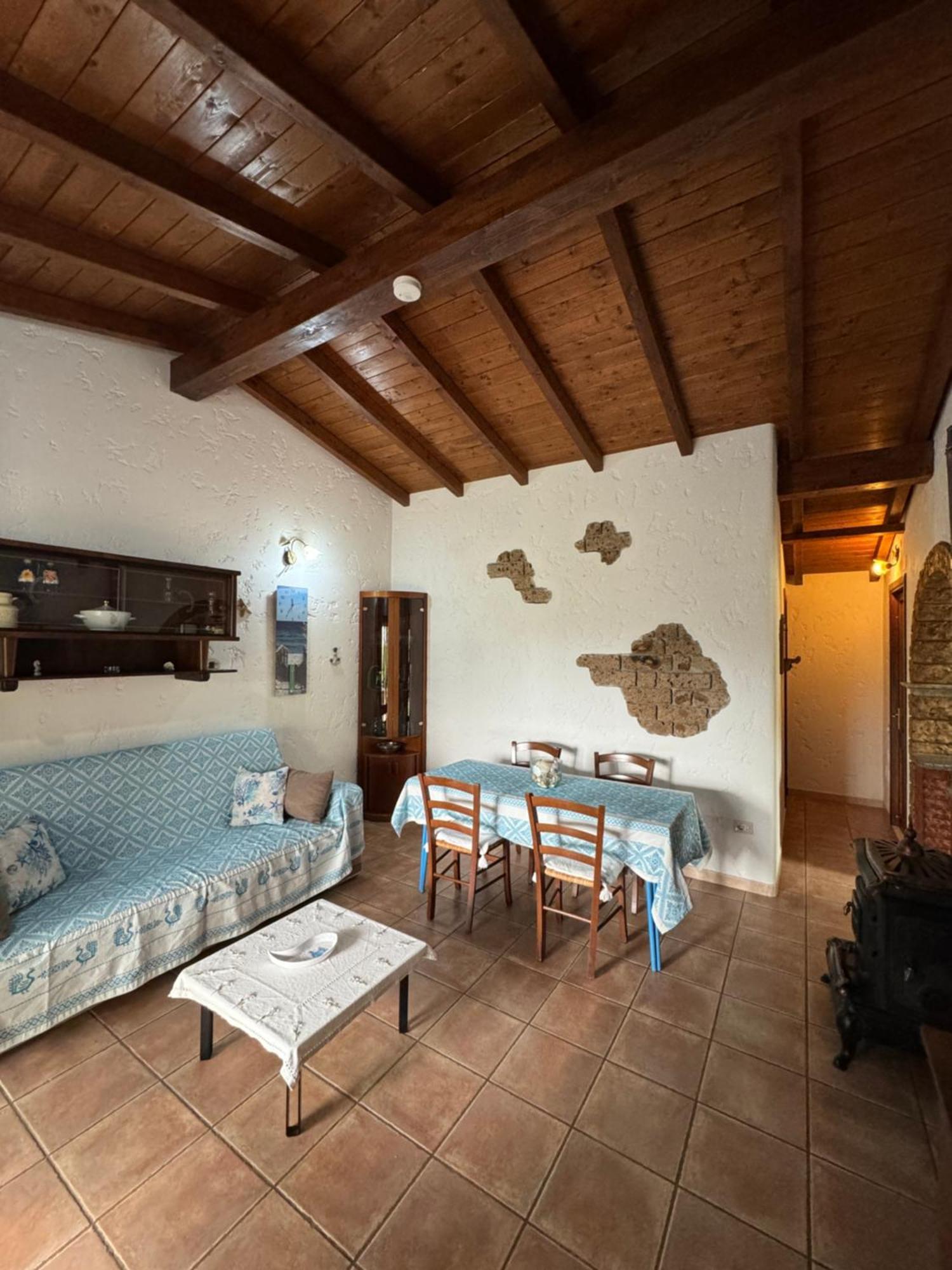 L'uliveto House